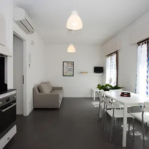 residenza-jennifer.hotelslidodijesolo.com/